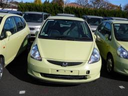 Honda Fit 1.3A 4WD picture
