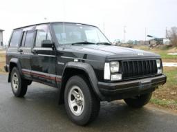 Chrysler Cherokee