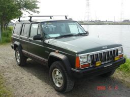 Chrysler Cherokee