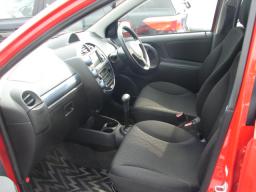 Toyota WILL CYPHA  picture