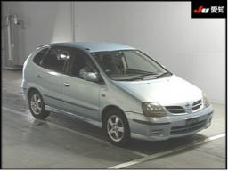 Nissan Tino 