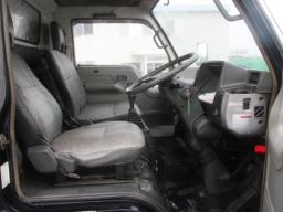 Mitsubishi Canter Refrigerator Car picture