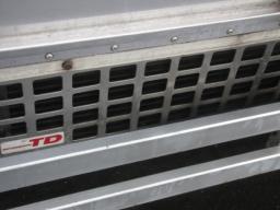 Mitsubishi Canter Refrigerator Car picture