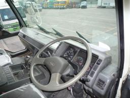 Mitsubishi Super Great  picture