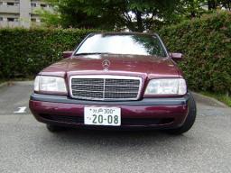 Mercedes-Benz C200 C-CLASS picture