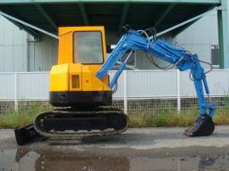 EXCAVATOR KOMATSU