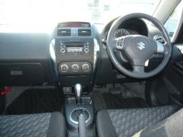 Suzuki SX4 G picture