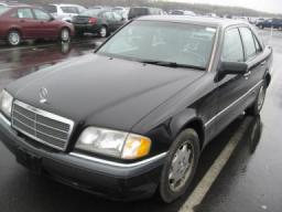 Mercedes-Benz C220
