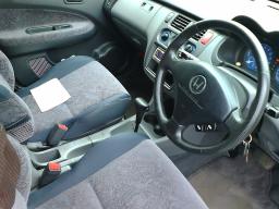 Honda HR-V J picture