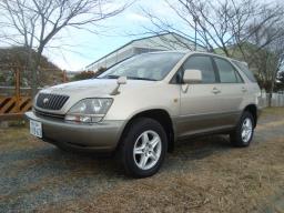 Toyota Harrier 3.0 Four S package