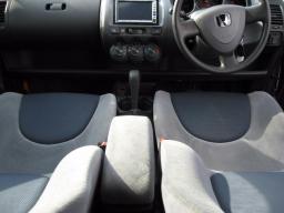 Honda Fit 1.3A picture