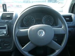 VolksWagen GOLF E picture