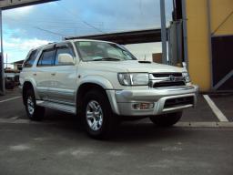 Toyota Hilux SURF 3.0 SSR-G