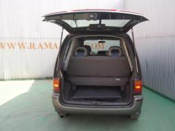 Nissan SERENA SMALL VAN picture