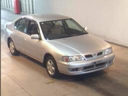 Nissan Primera 