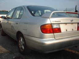 Nissan Primera TM picture