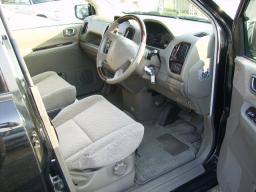 Mitsubishi Dion  picture