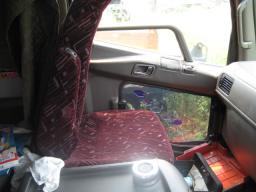 Mitsubishi Fighter CUSTOM Cab Chassis picture