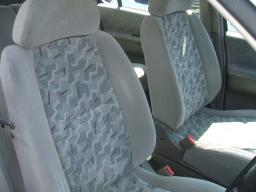 Nissan RNESSA G picture