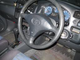 Toyota RAV4 L-V picture
