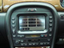 Jaguar X 2.5 V6 SE picture