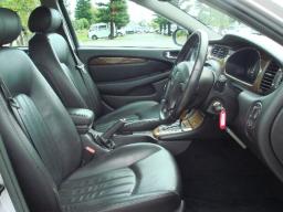 Jaguar X 2.5 V6 SE picture