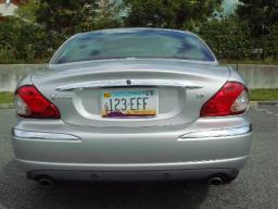 Jaguar X 2.5 V6 SE picture