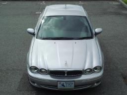 Jaguar X 2.5 V6 SE picture