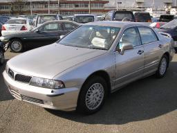 Mitsubishi Diamante 30M