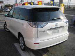 Toyota Estima T Hybrid E-Four G picture