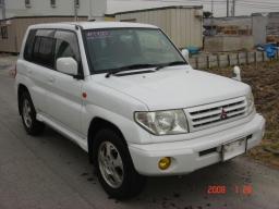 Mitsubishi Pajero IO Pearl PKG