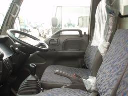 Isuzu Elf new_grade picture