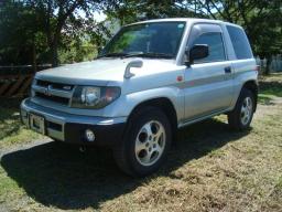 Mitsubishi Pajero IO ZR