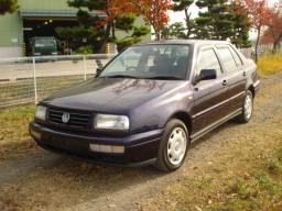 VolksWagen VENTO GLi