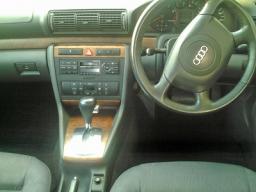 Audi A4 1.8 picture
