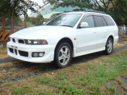 Mitsubishi LEGNUM