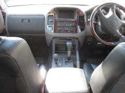 Mitsubishi PAJERO SUPER EXCEED picture