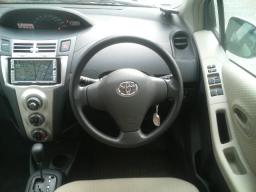 Toyota VITZ 1.0F picture