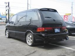 Toyota previa  picture