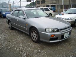 Used Nissan SKYLINE