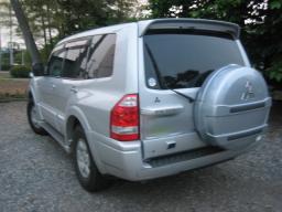 Mitsubishi PAJERO EXCEED picture