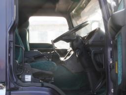 Isuzu Dump GIGA picture