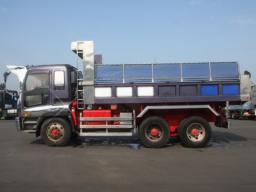 Isuzu Dump GIGA picture