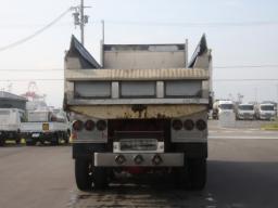 Isuzu Dump GIGA picture