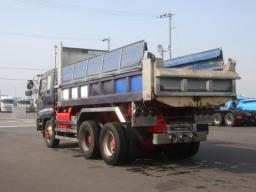 Isuzu Dump GIGA picture