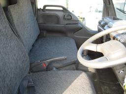 Isuzu Elf ALUMINUM VAN picture