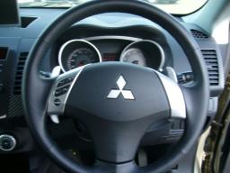 Mitsubishi Outlander G 4WD picture
