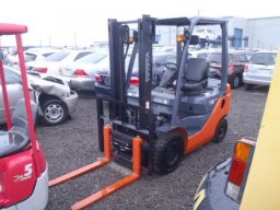 Used Toyota 1.5 ton forklift