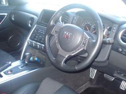 Nissan GT-R 4WD picture