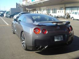 Nissan GT-R 4WD picture